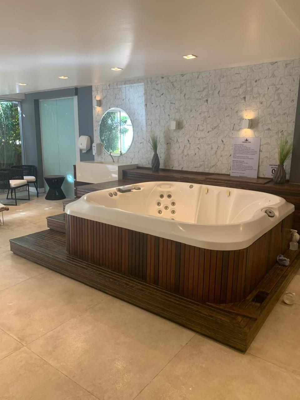 Essence Life Residence Florianópolis Εξωτερικό φωτογραφία